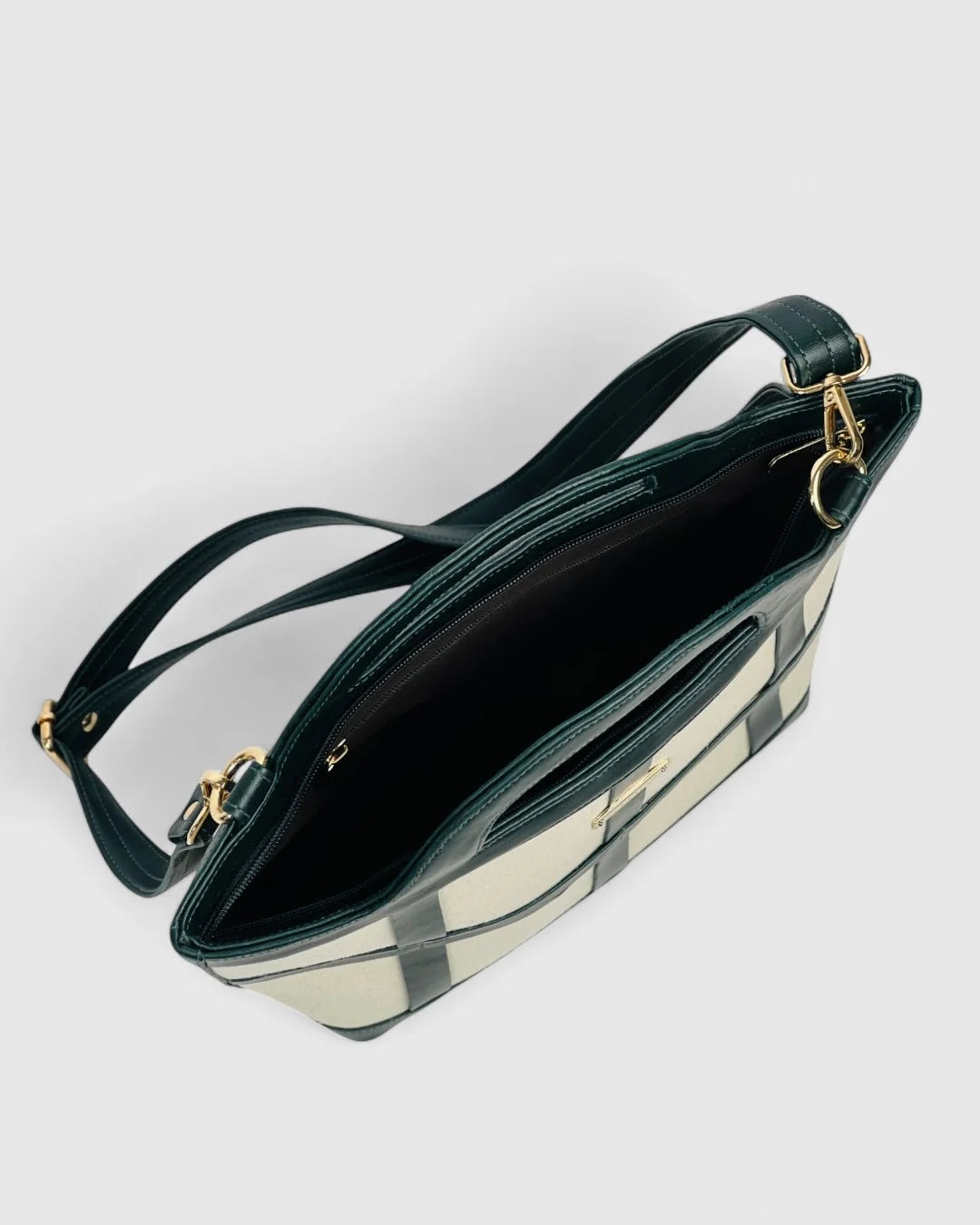 Photo 25-03-25, 4 59 21 PM-Photoroom-Photoroom