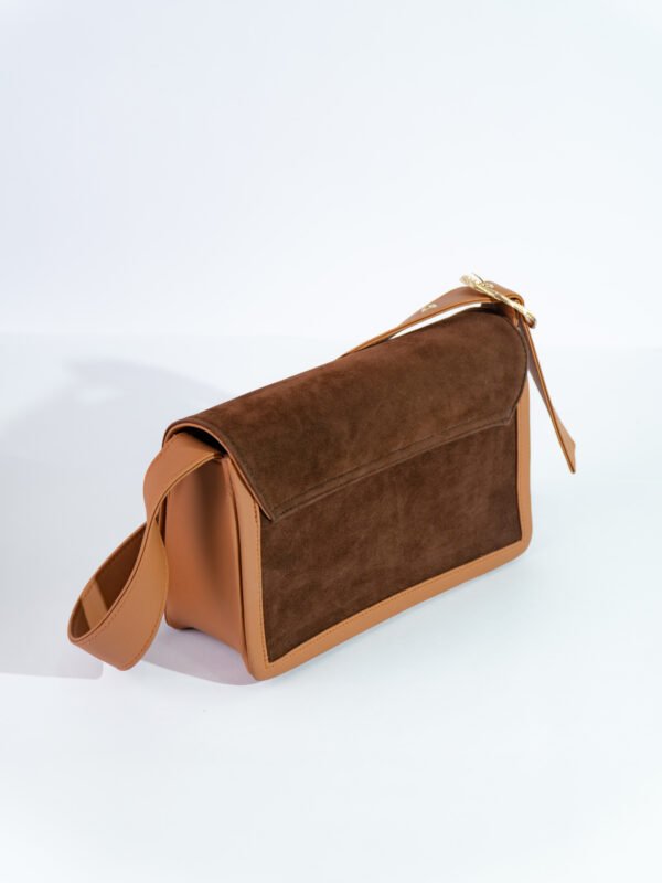ZURI - Image 11