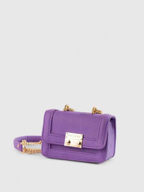LOLA - Image 25