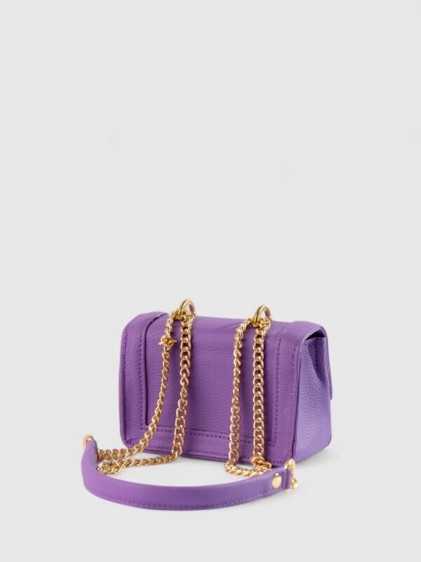 LOLA - Image 26