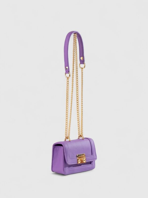 LOLA - Image 22